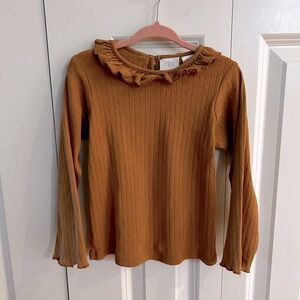 Zara long sleeve shirt size 3-4 with button closure in back